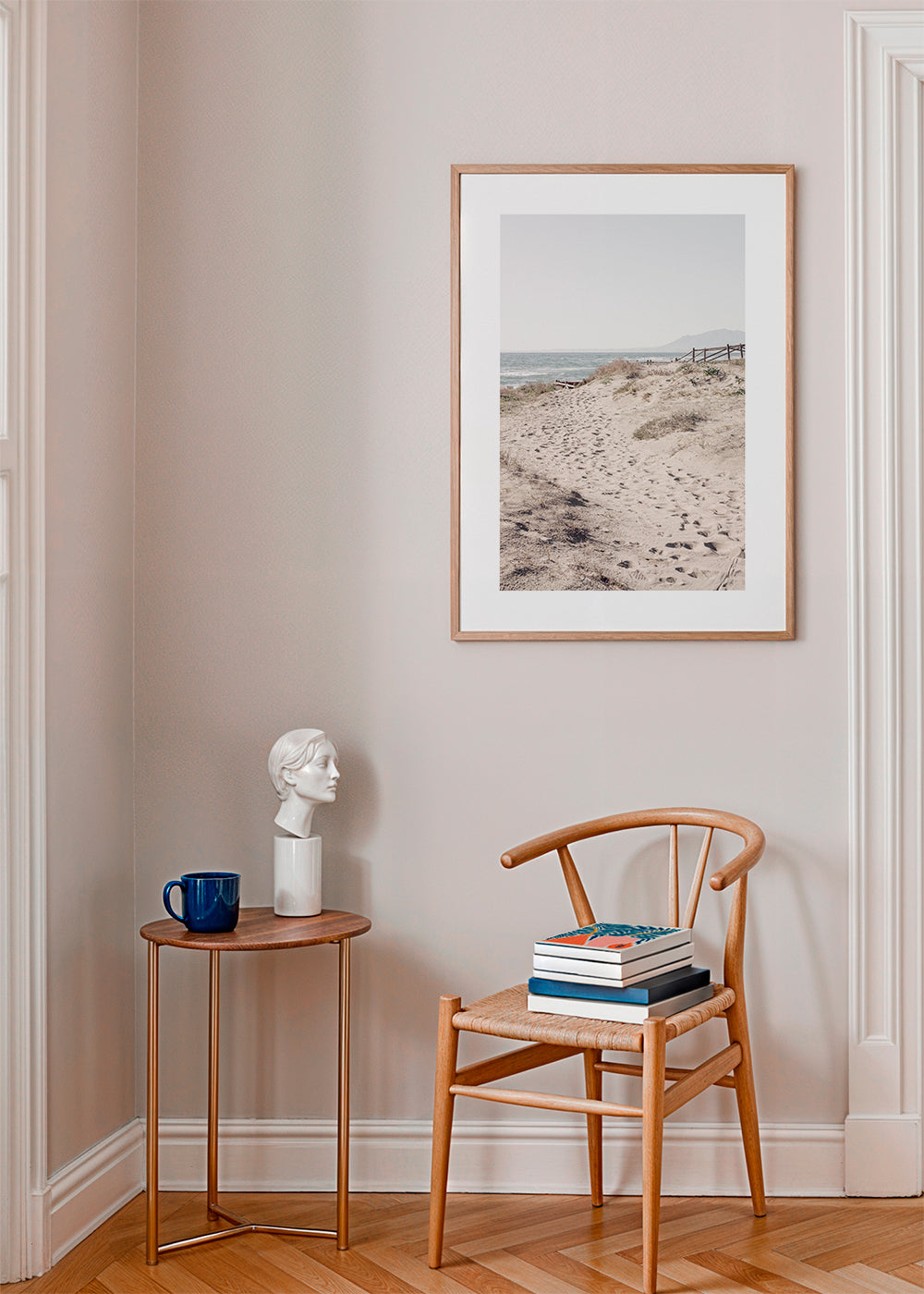Landskabskunst: sandsti ved stranden