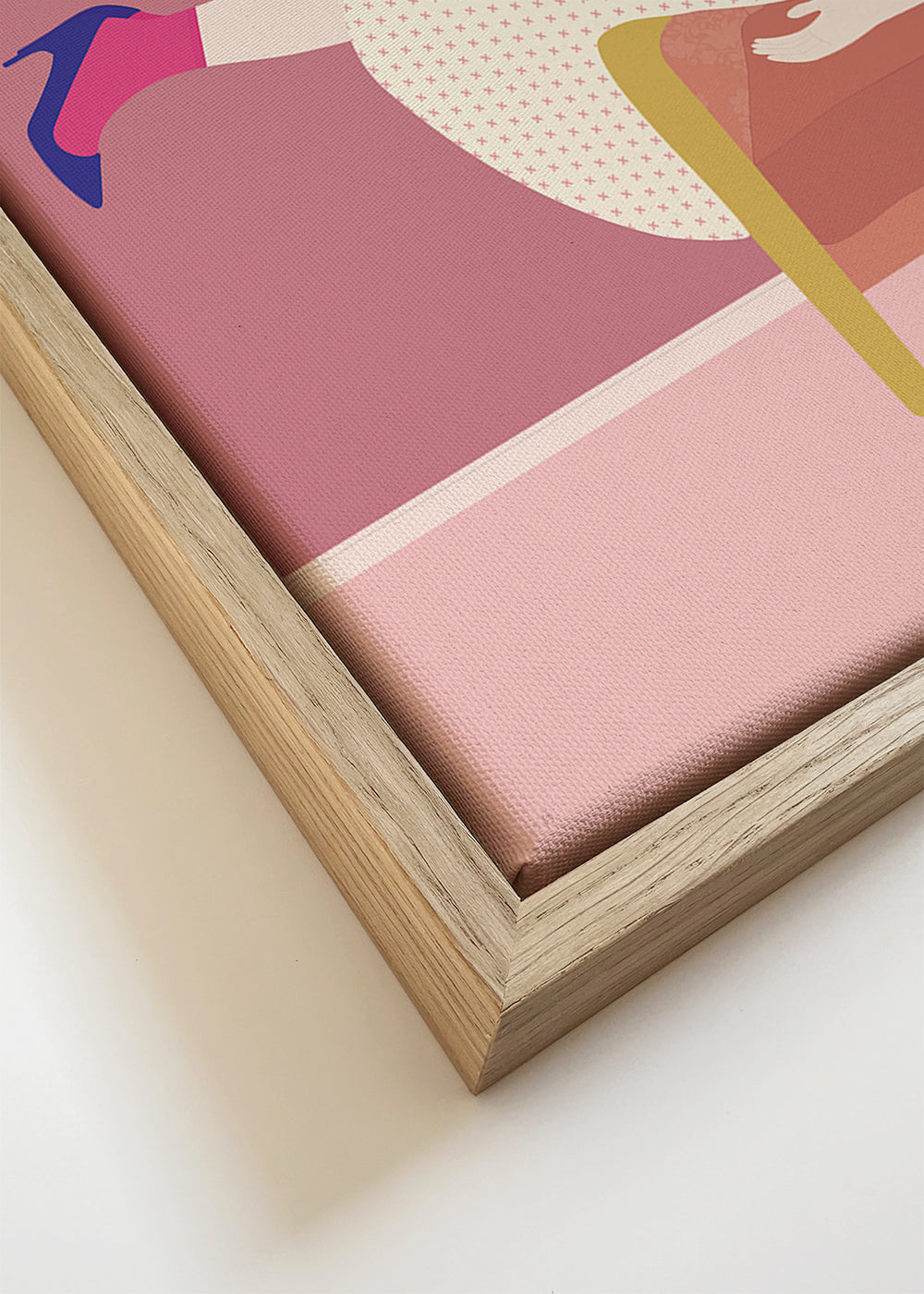 Illustration kvinde på rosa sofa
