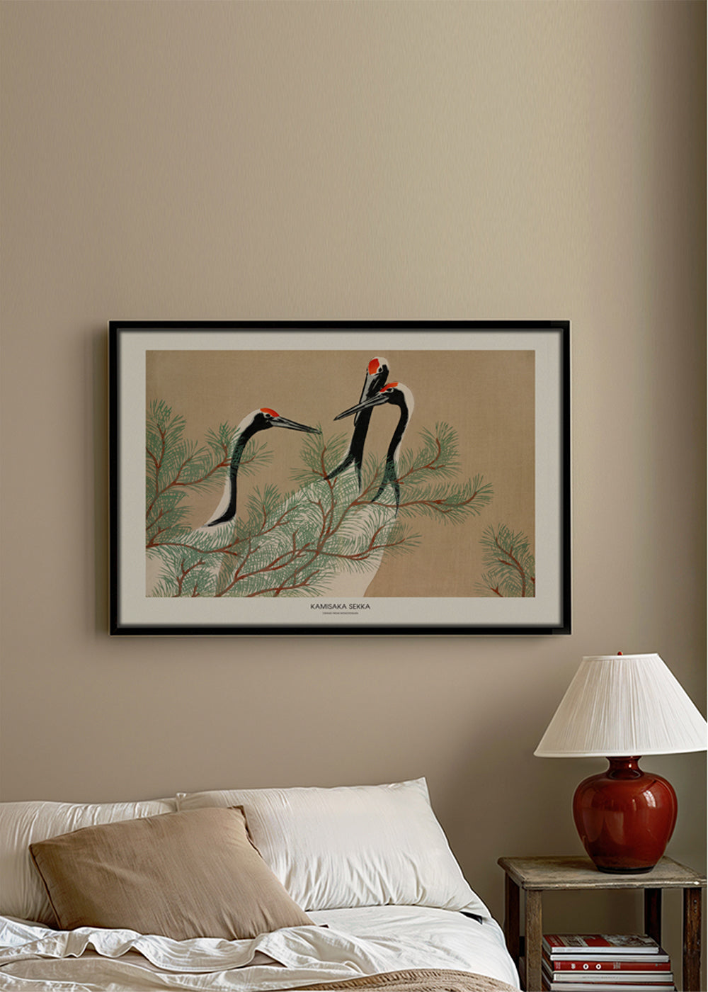 Kunst japanske traner blandt fyrregrene