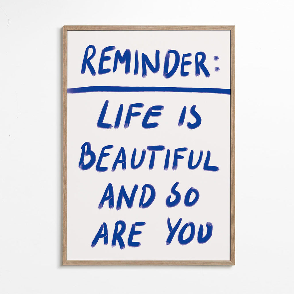 Typografisk illustration „Reminder“ i blå