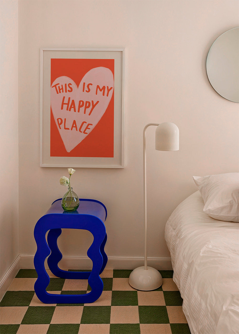 Hjerteillustration 'Happy Place' på koralbaggrund