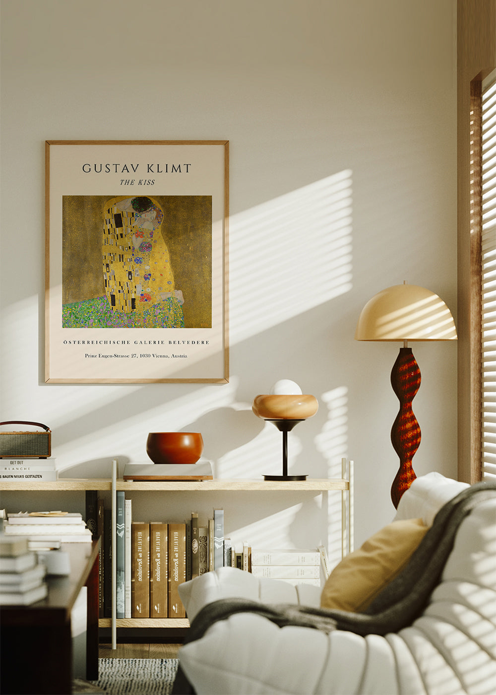 Vintage plakat 'The Kiss' af Klimt i guld