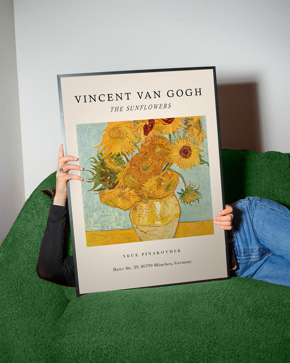 Botanisk plakat: Solsikker i gul vase