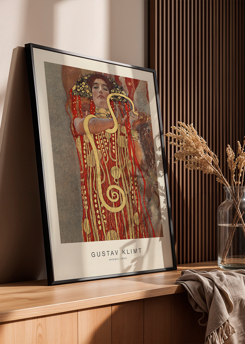 Vintage kunst Hygieia af Klimt i guld og rød