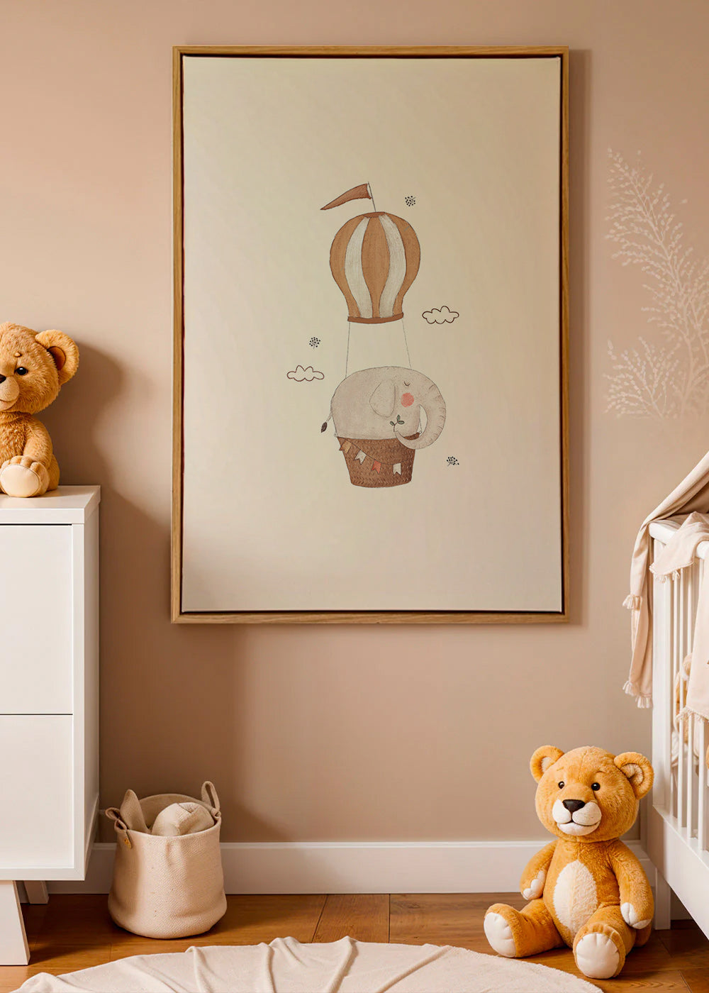 Børneplakat elefant i varmluftballon