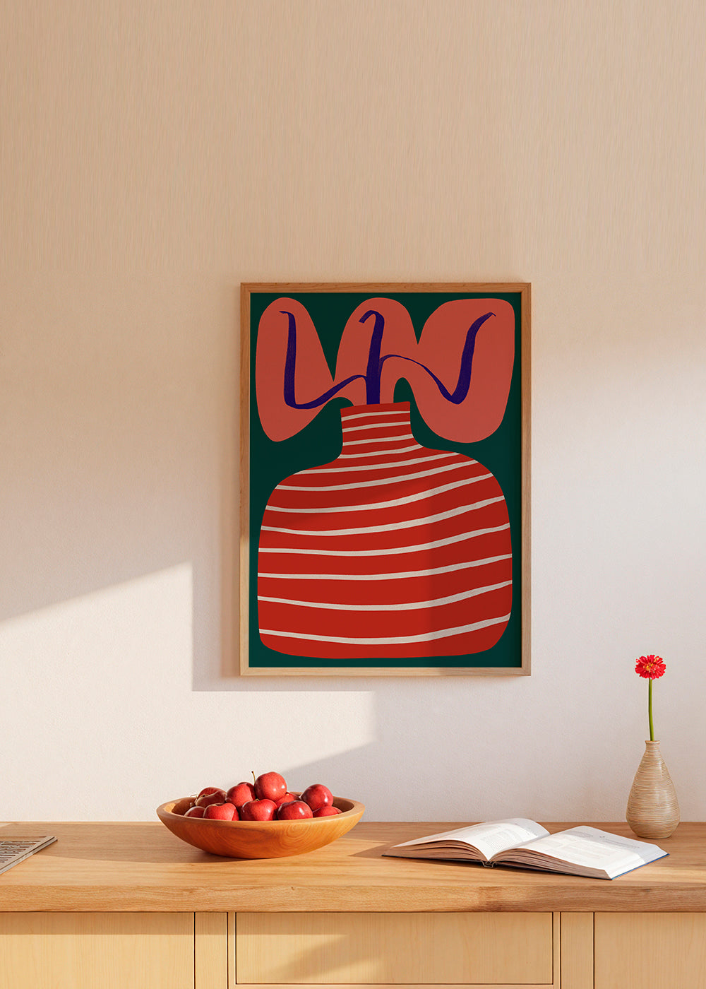 Botanisk plakat med stribet rød vase