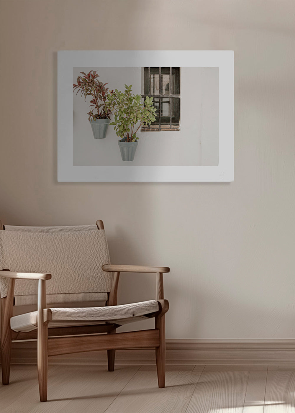 Botanisk plakat: potteplanter ved vindue
