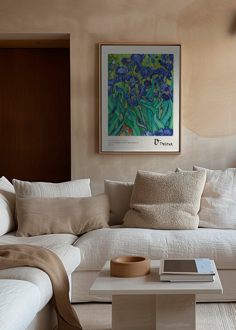 Botanisk plakat: blå iris med ekspressive penselstrøg