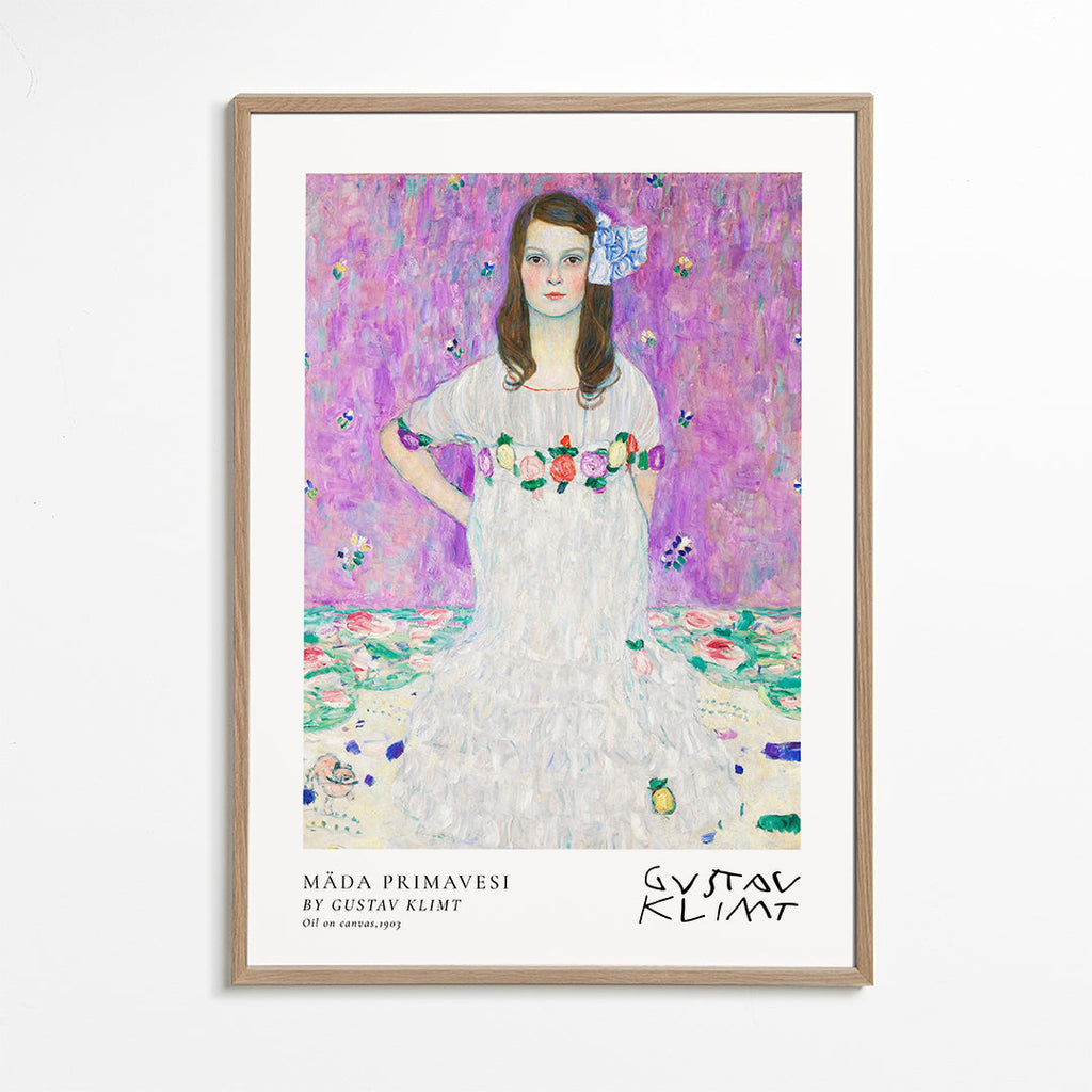 Illustration af pige i hvid kjole med blomsterkrans