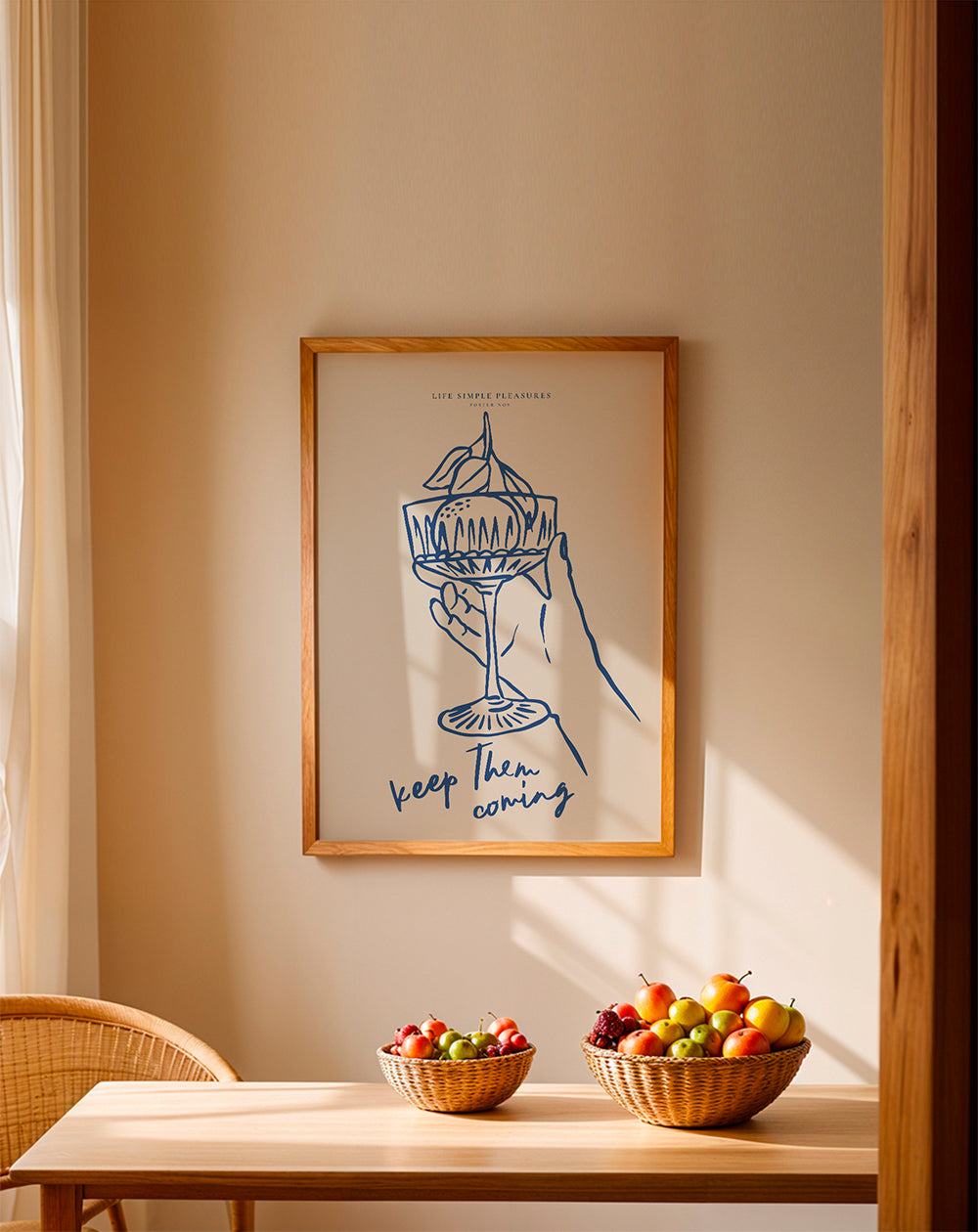 Køkkenkunst: cocktailglas i blå linjetegning