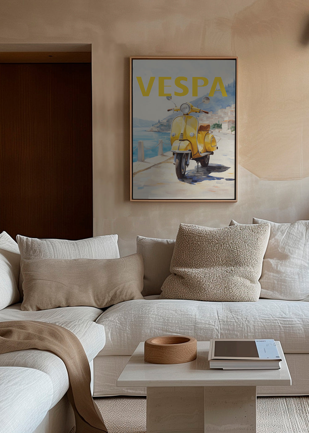 Byplakat Gul Vespa ved kysten