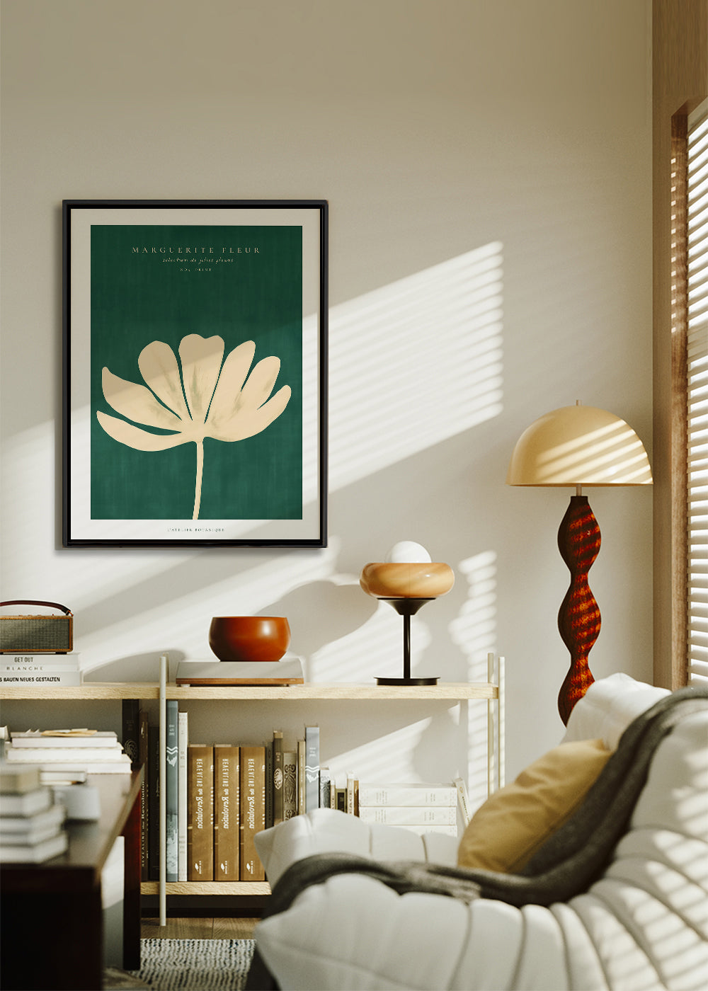 Botanisk plakat med marguerit i creme-silhuet