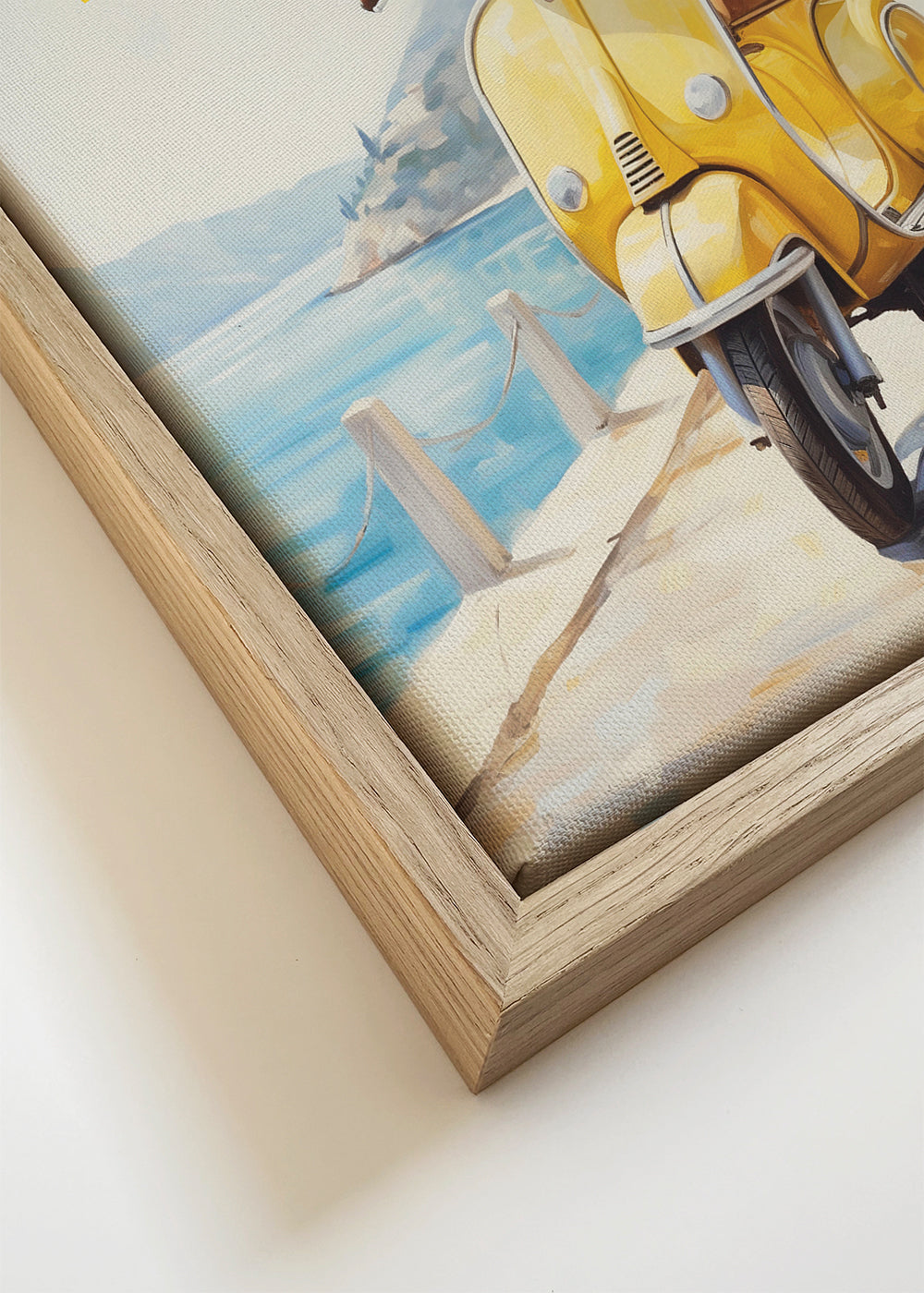 Vintage plakat gul Vespa ved havet