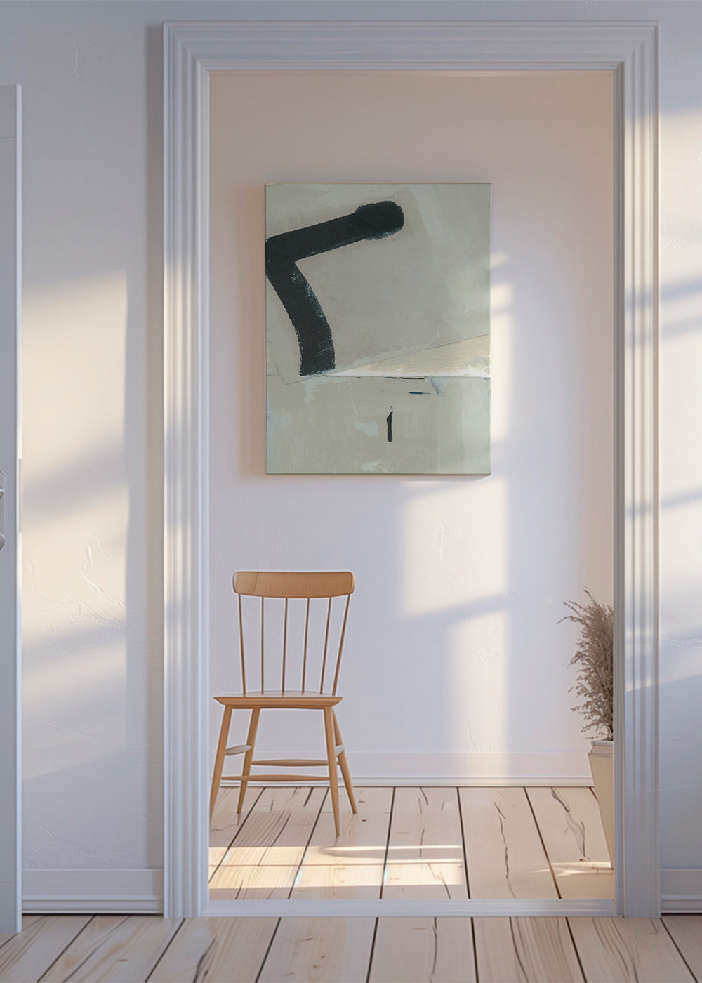 Abstrakt maleri med sort penselstrøg på beige