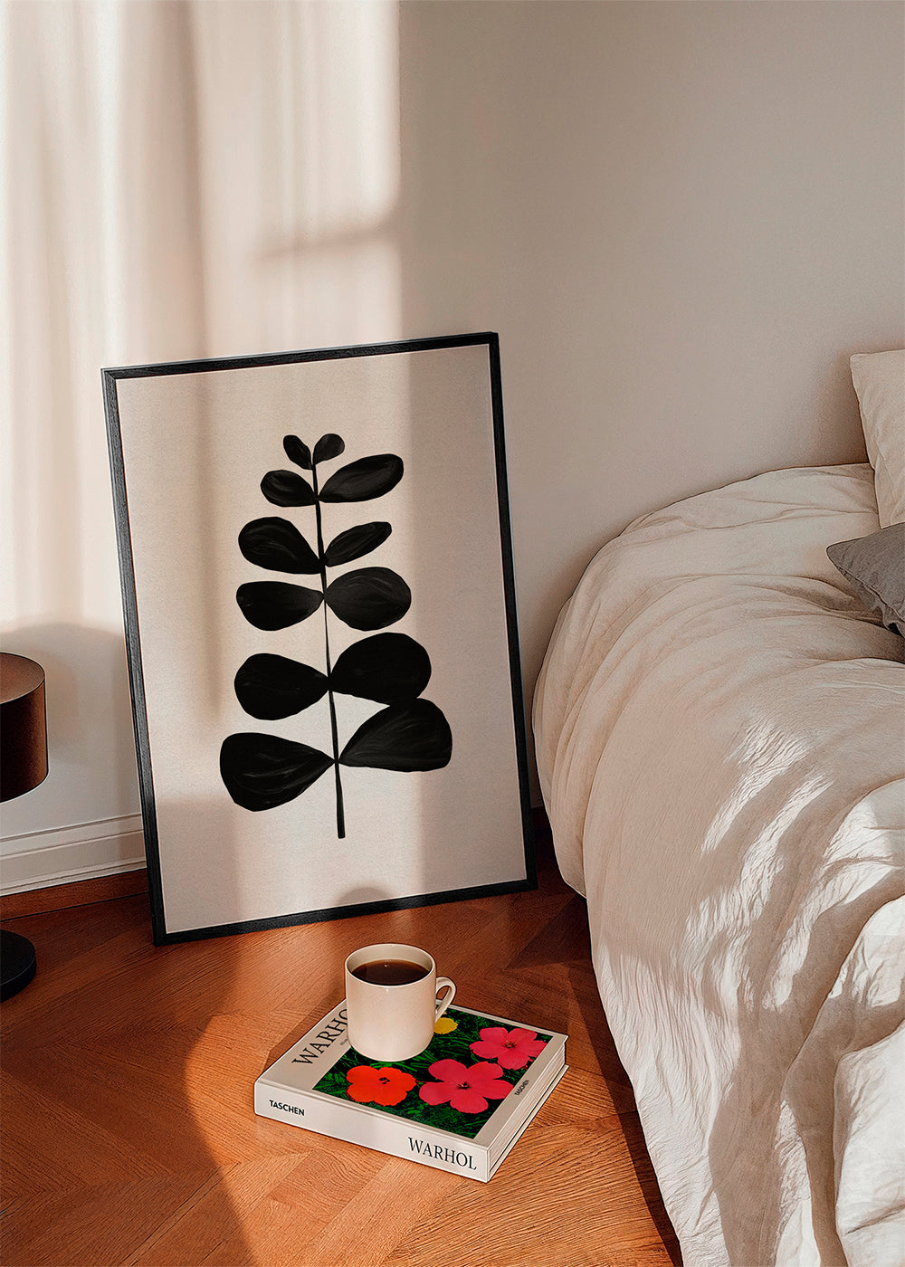 Botanisk plakat med sort blad minimalistisk