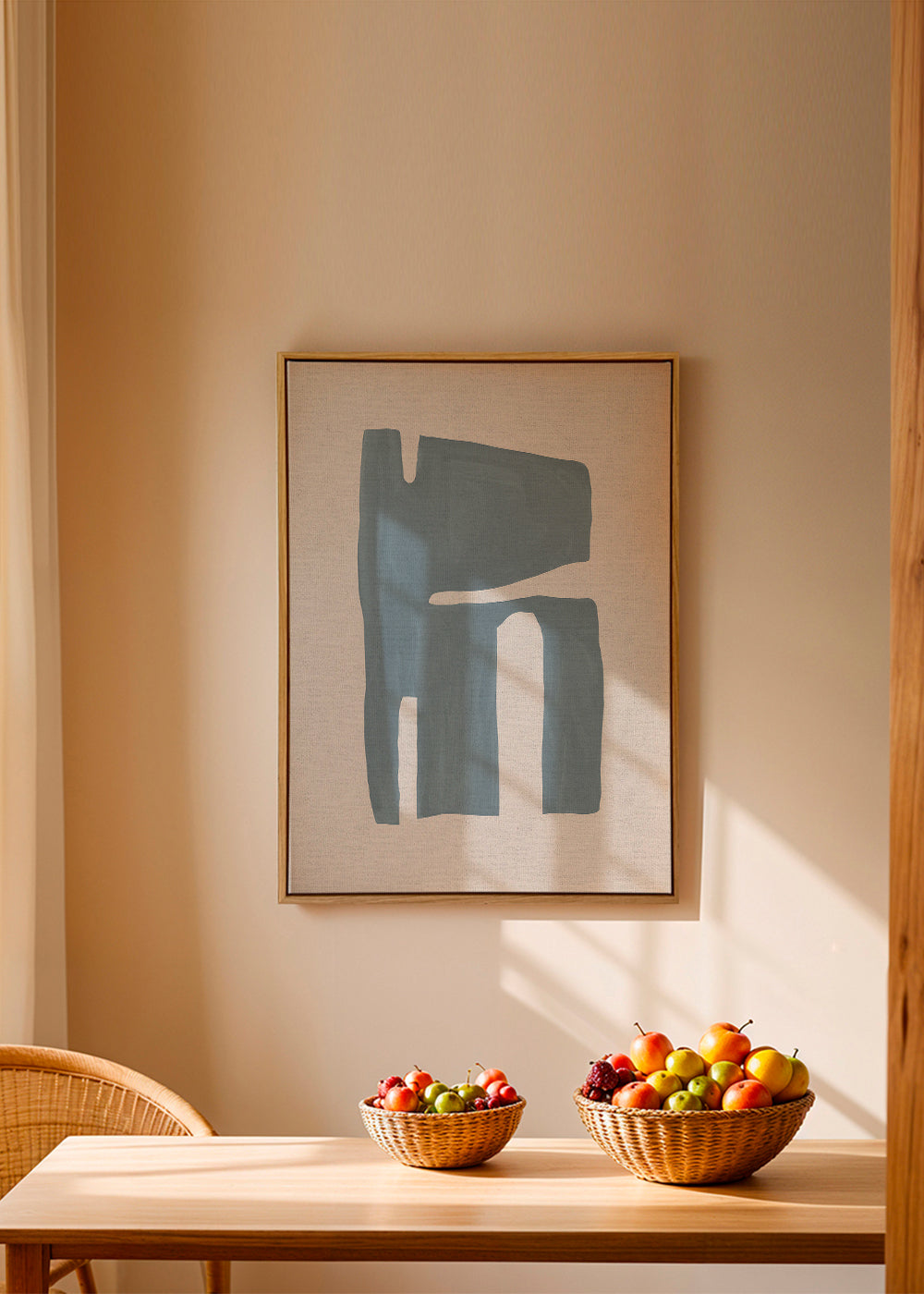 Abstrakt kunst med organisk blå streg