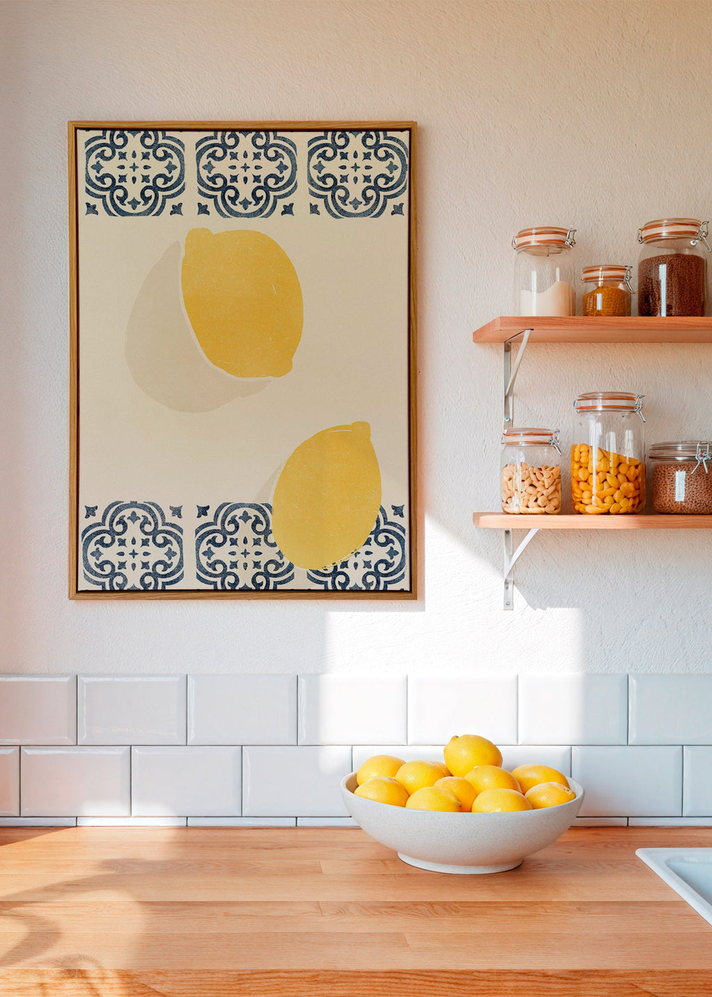 Køkkenkunst med citroner og dekorative fliser – Canvas2