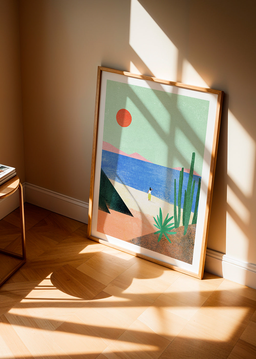 Strandillustration med fjern figur