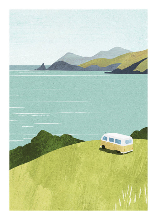 Landskabstryks med varebil ved havet
