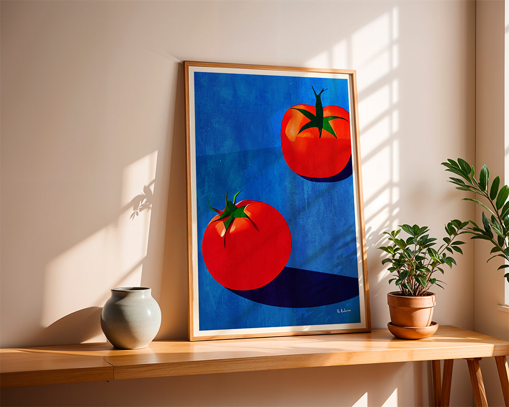Køkkenkunst med tomater på blåt