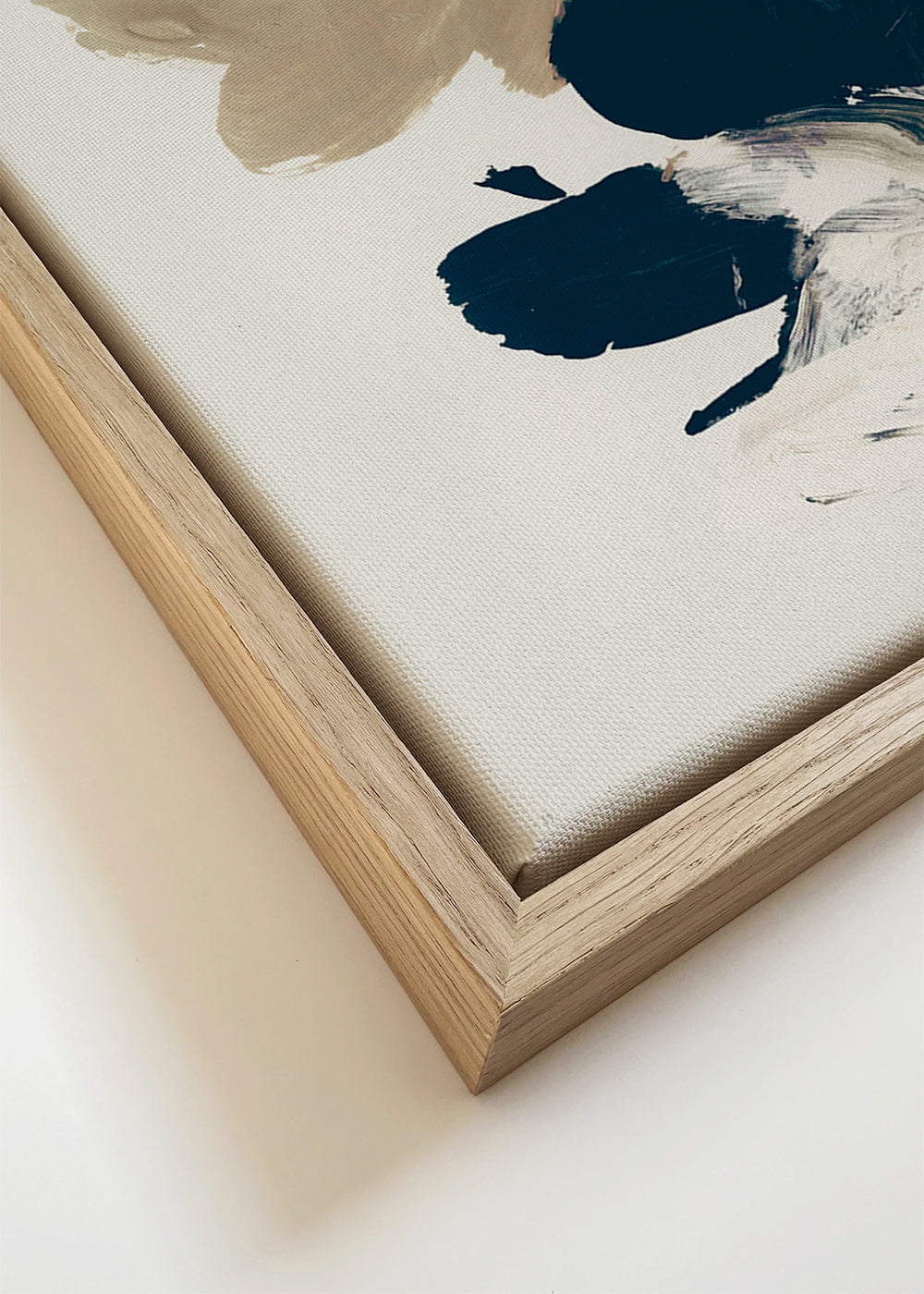 Botanisk plakat med beige og blå penselstrøg