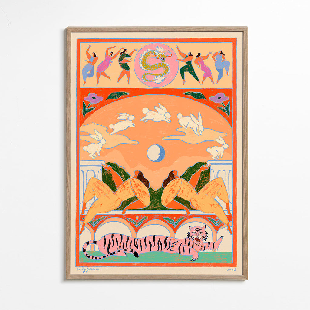 Illustration: lyserød tiger med legesyge kaniner