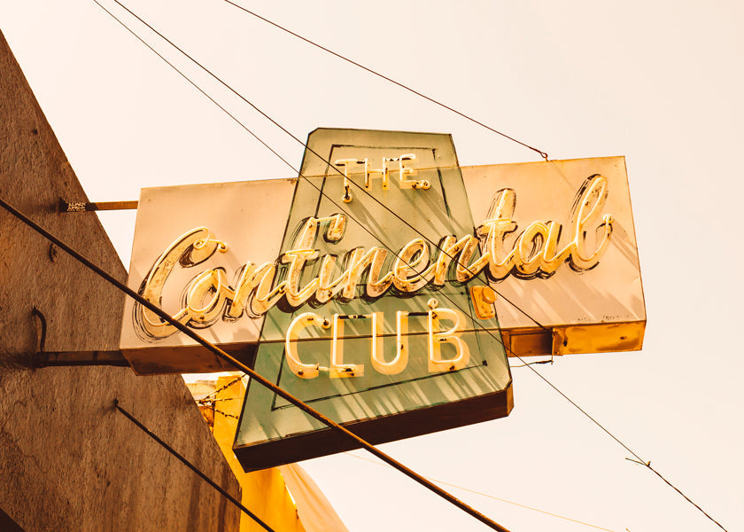 Vintage plakat neonskilt på facaden Continental Club