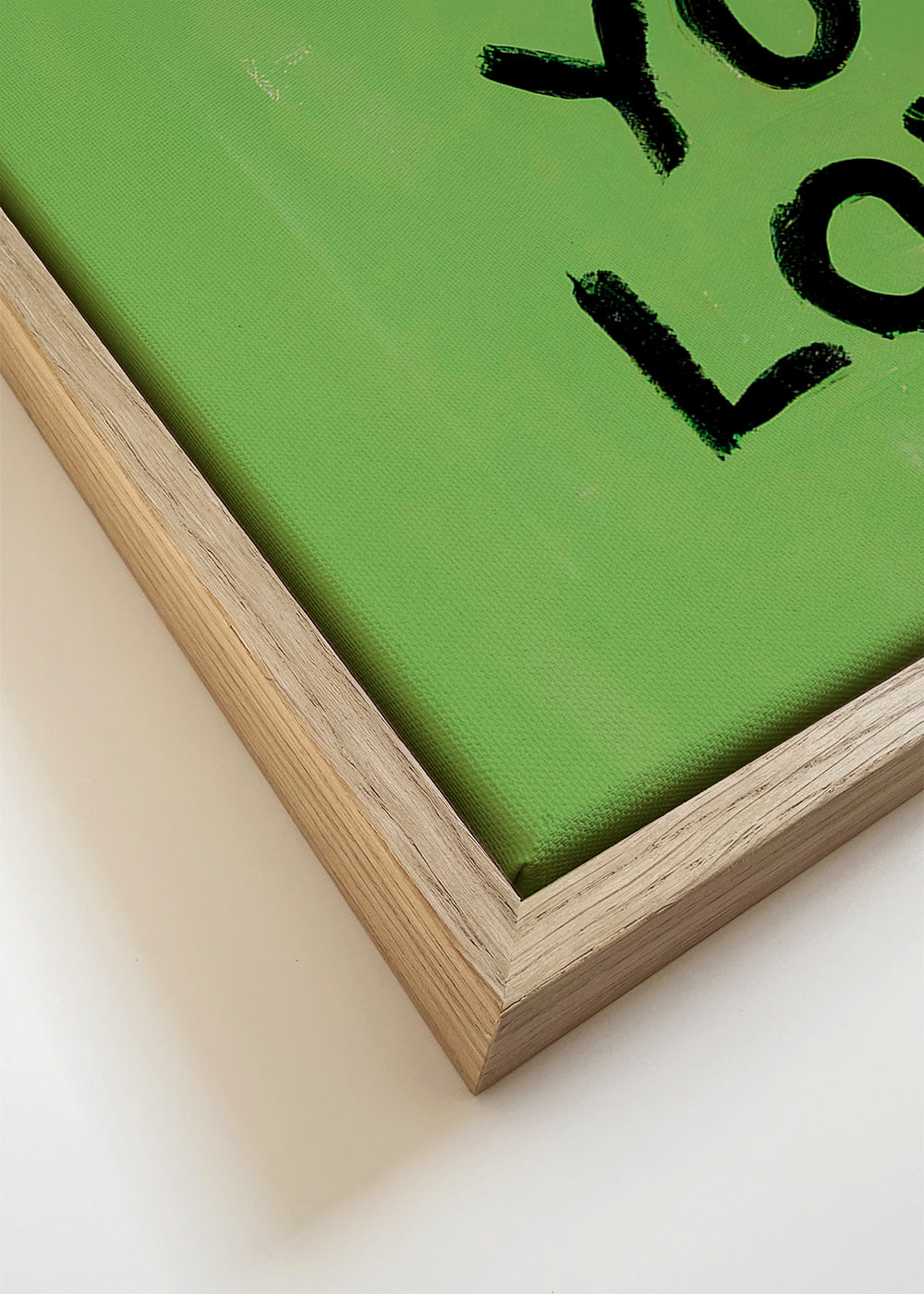 Typografisk illustration med rødt hjerte