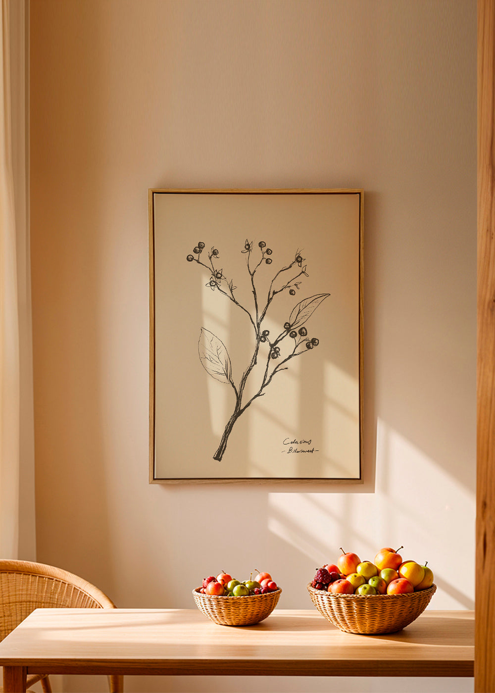 Botanisk plakat: gren med bær på beige