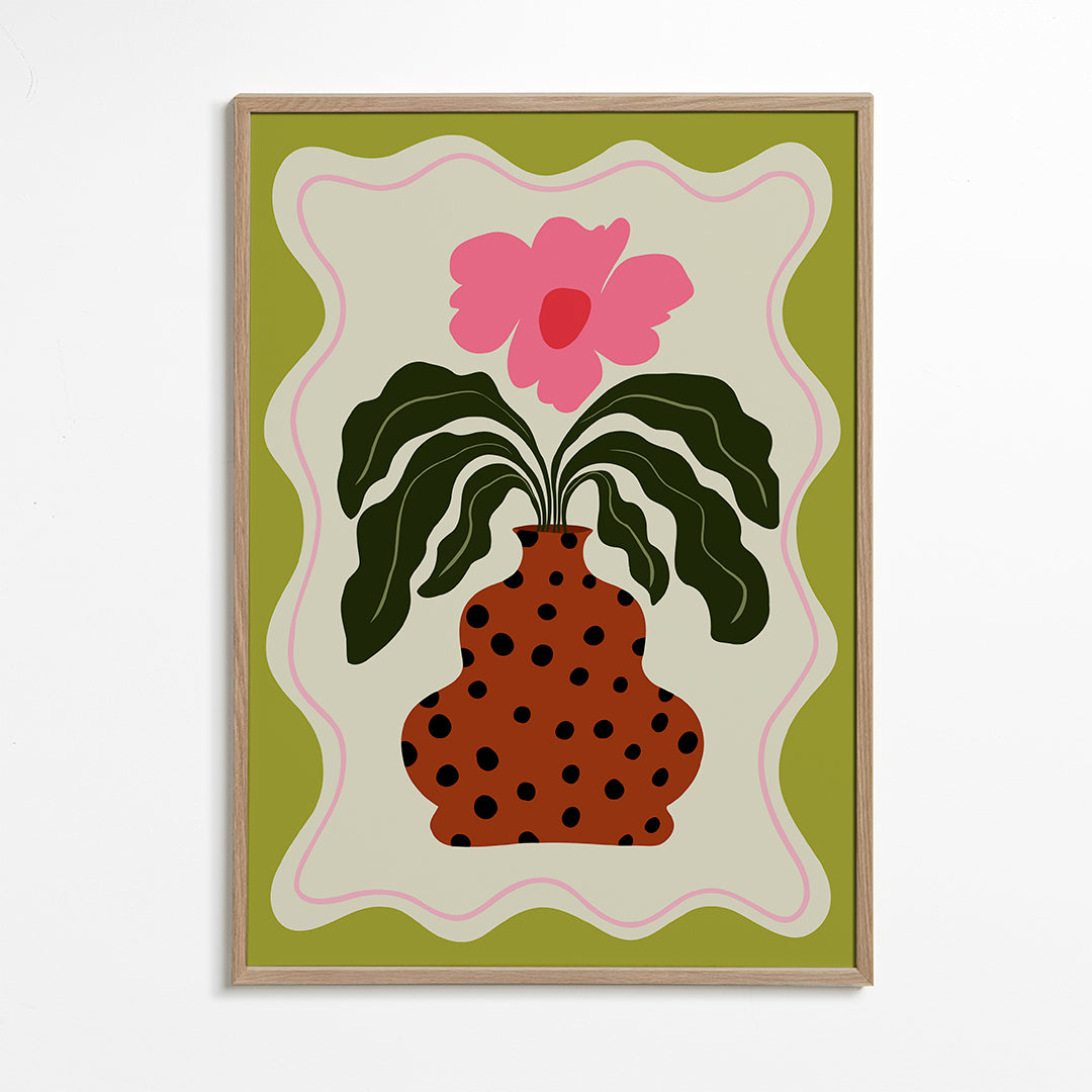 Botanisk plakat med rosa blomst og prikket vase