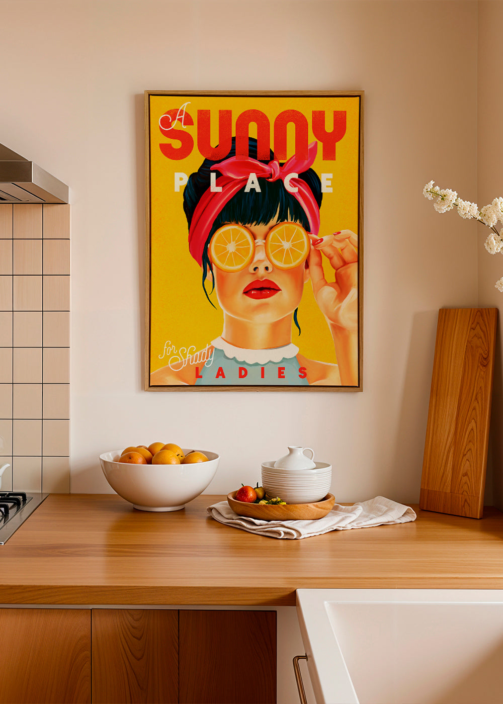 Køkkenkunst pin-up med appelsinskiver