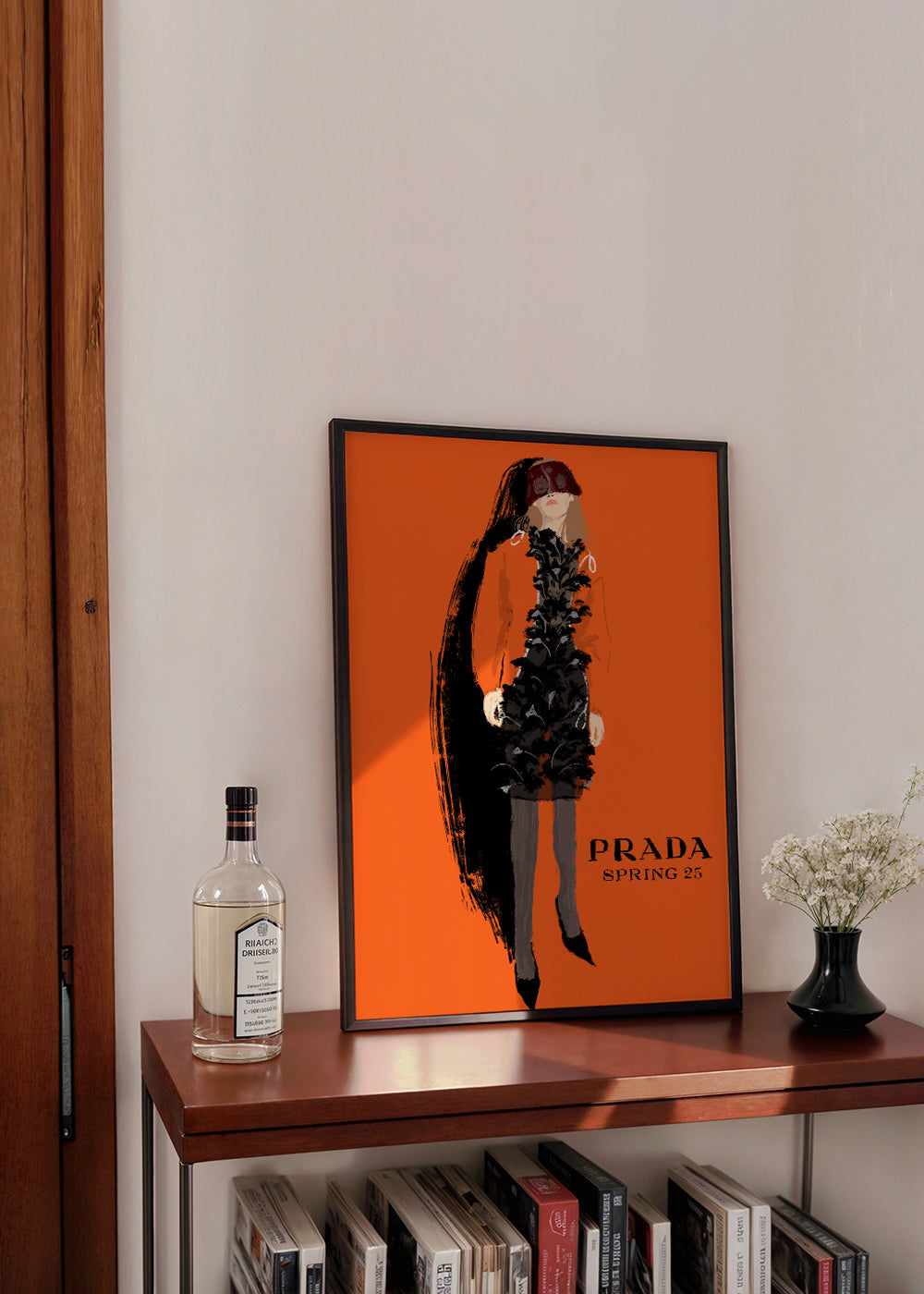 PRADA modeillustration på orange baggrund