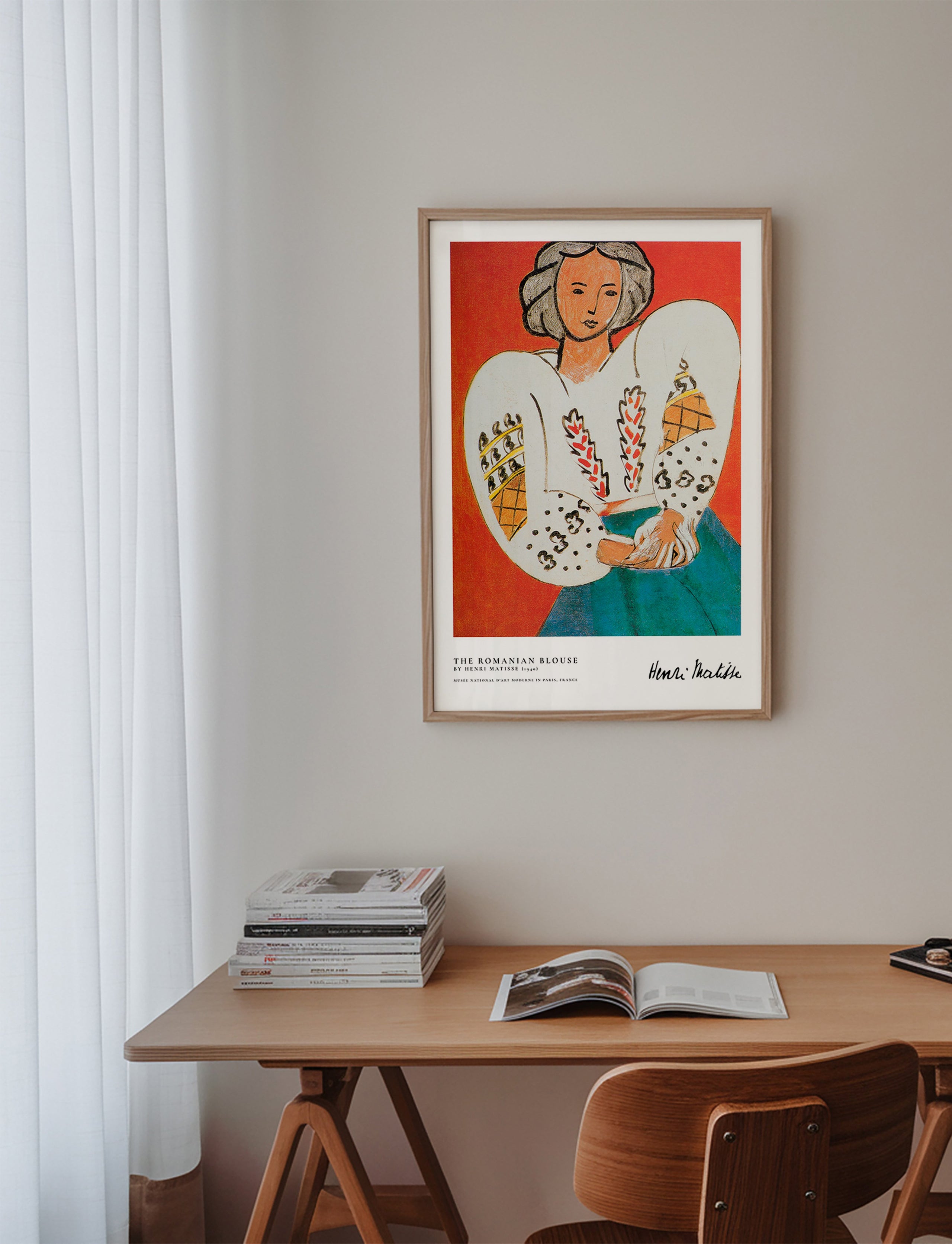 Illustration rumænsk bluse med markant streg