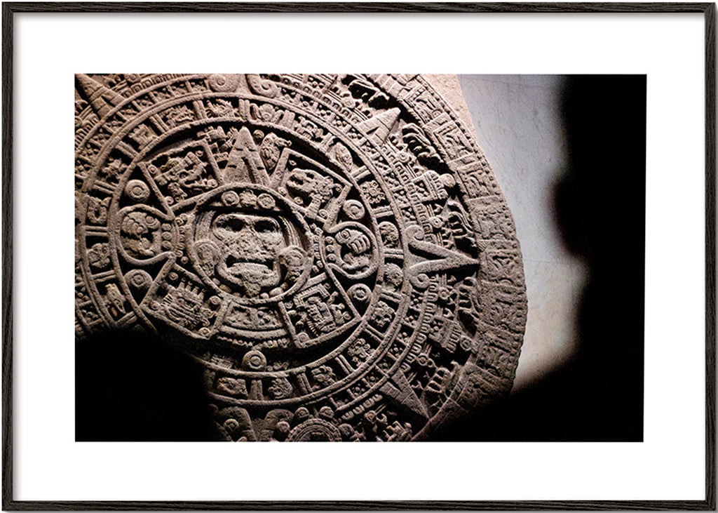 Fotografi af aztekisk kalender i relief