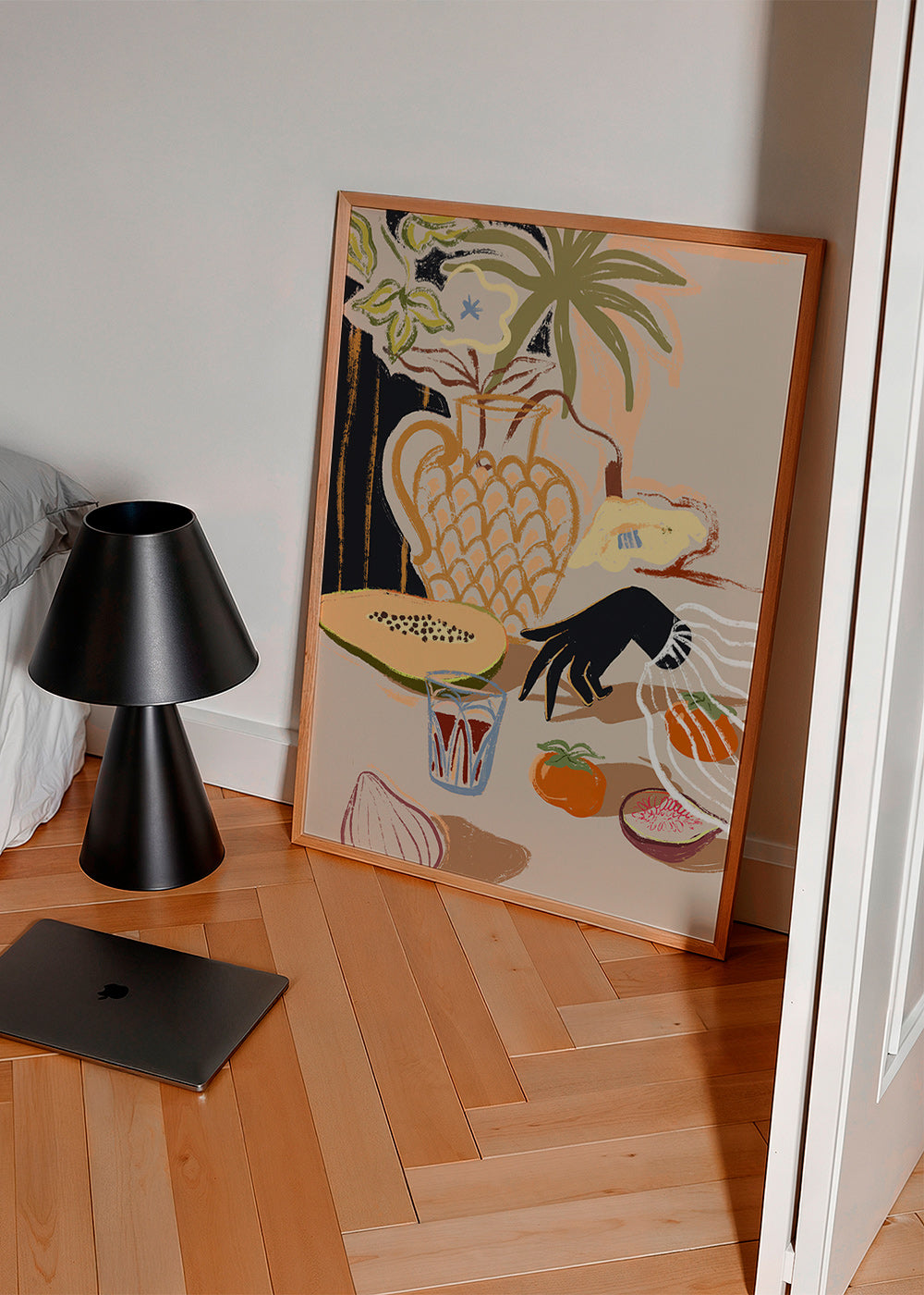 Køkkenkunst med tropisk frugt og vase – Product1