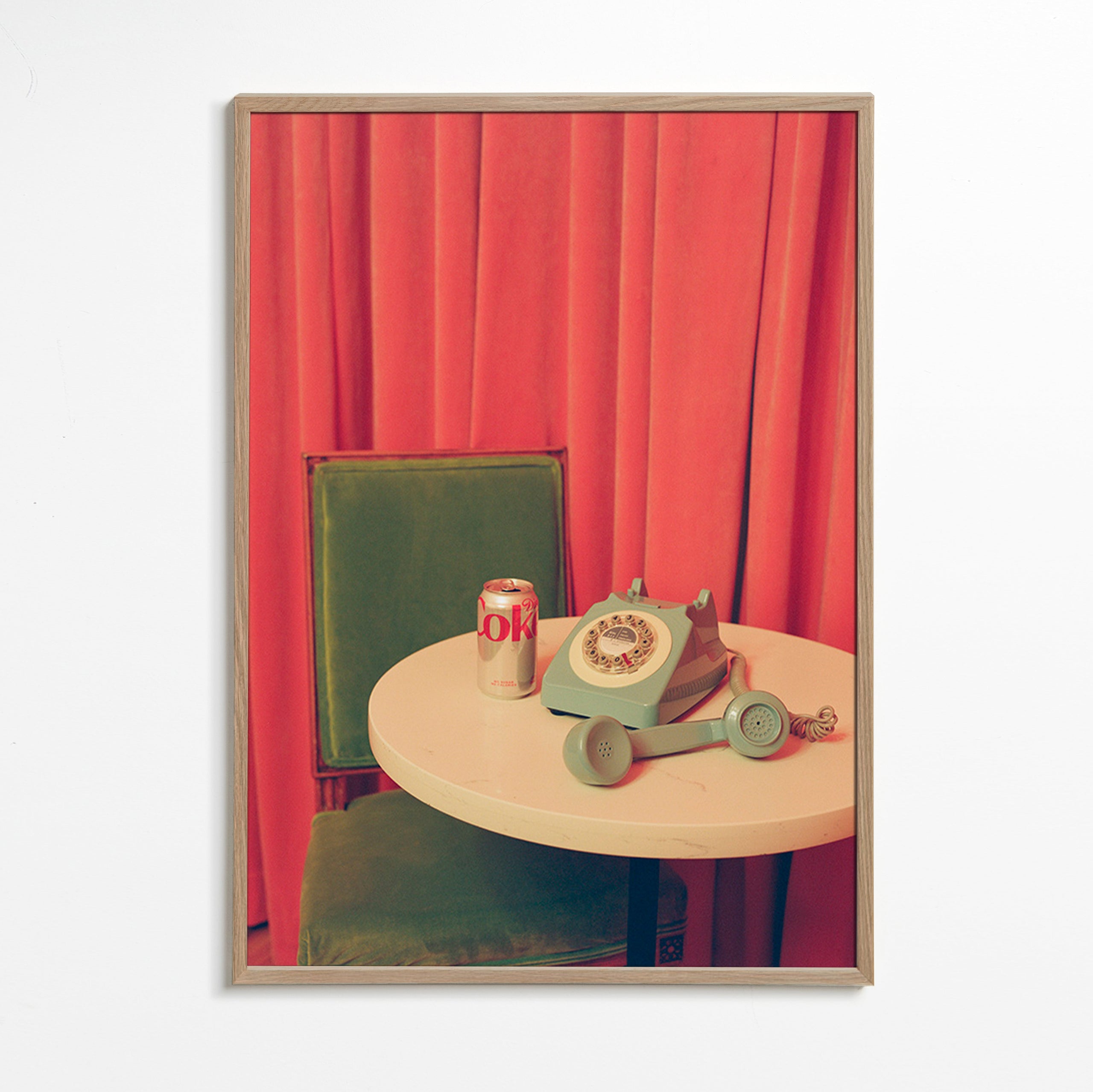 Vintage telefon foto på bord – Oak Frame