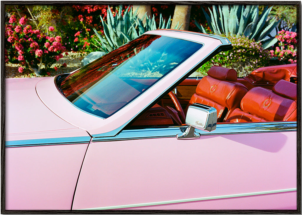 Vintage plakat rosa cabriolet – Black Frame