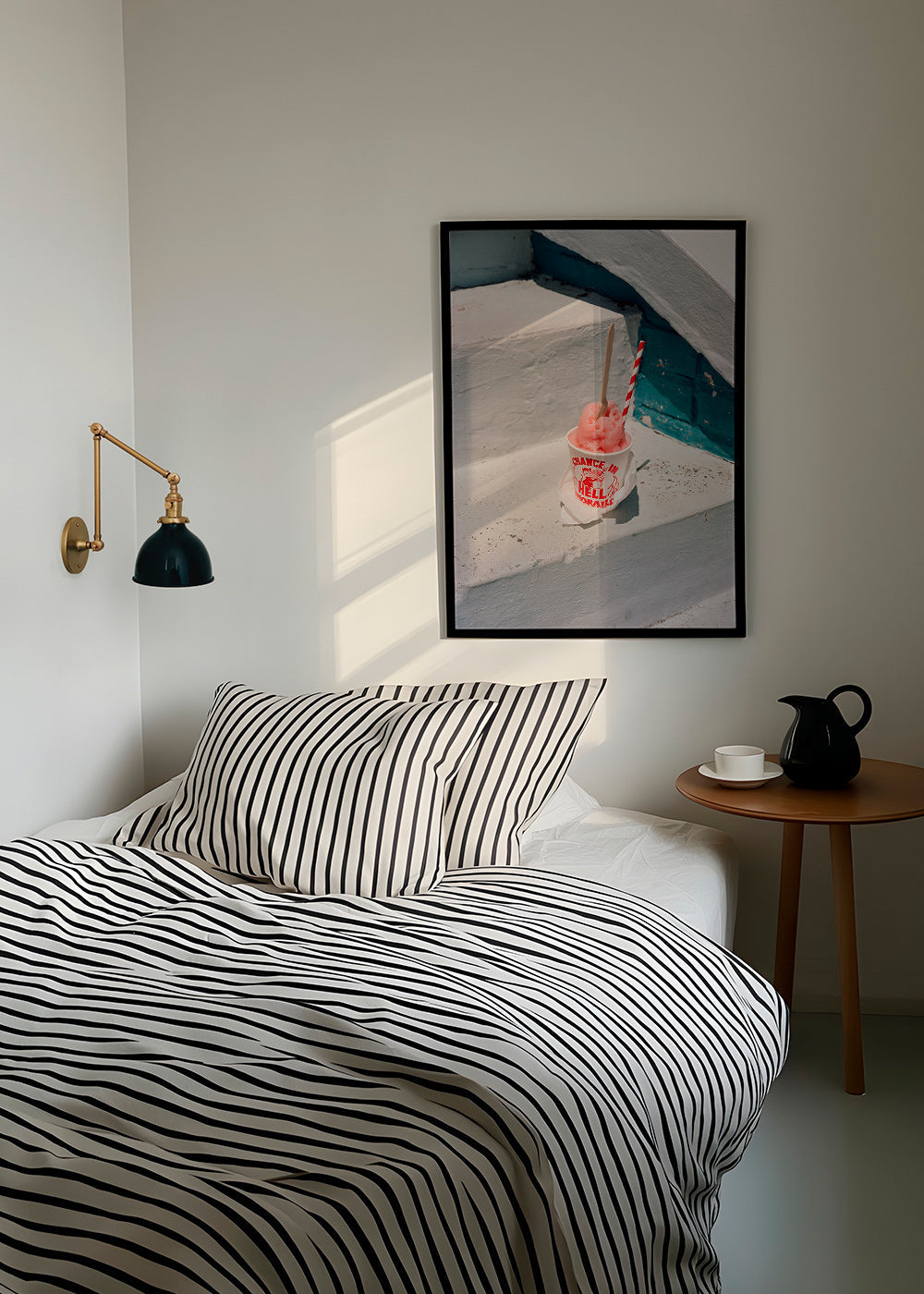 Køkkenkunst: lyserød sorbet på hvide trin – Product3