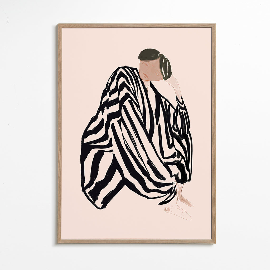 Illustration kvindelig figur med grafiske striber – Oak Frame