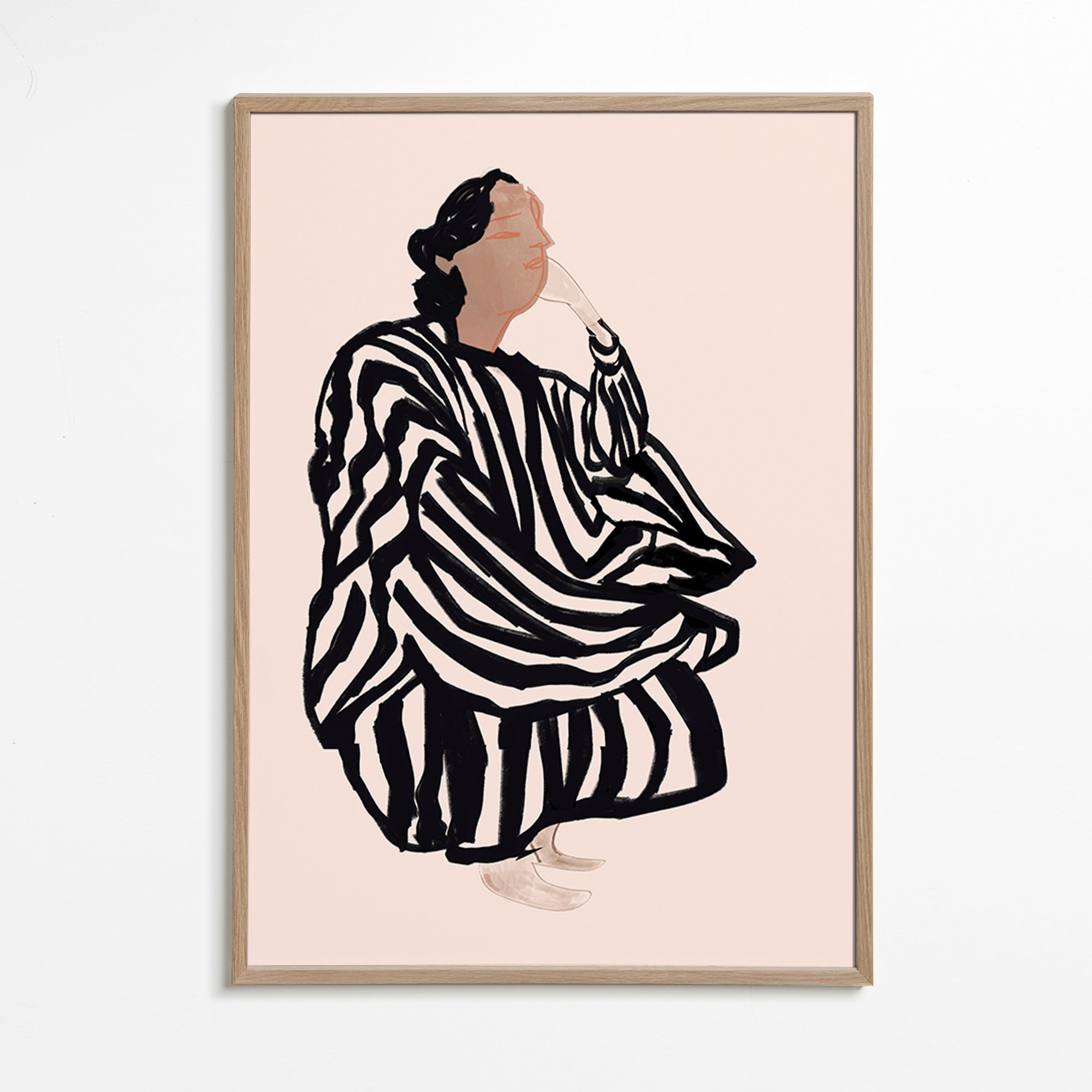 Illustration af kvindelig figur med grafiske striber – Oak Frame