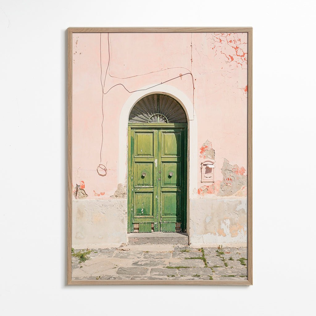 Køkkenkunst: grøn dør i rosa facade – Oak Frame