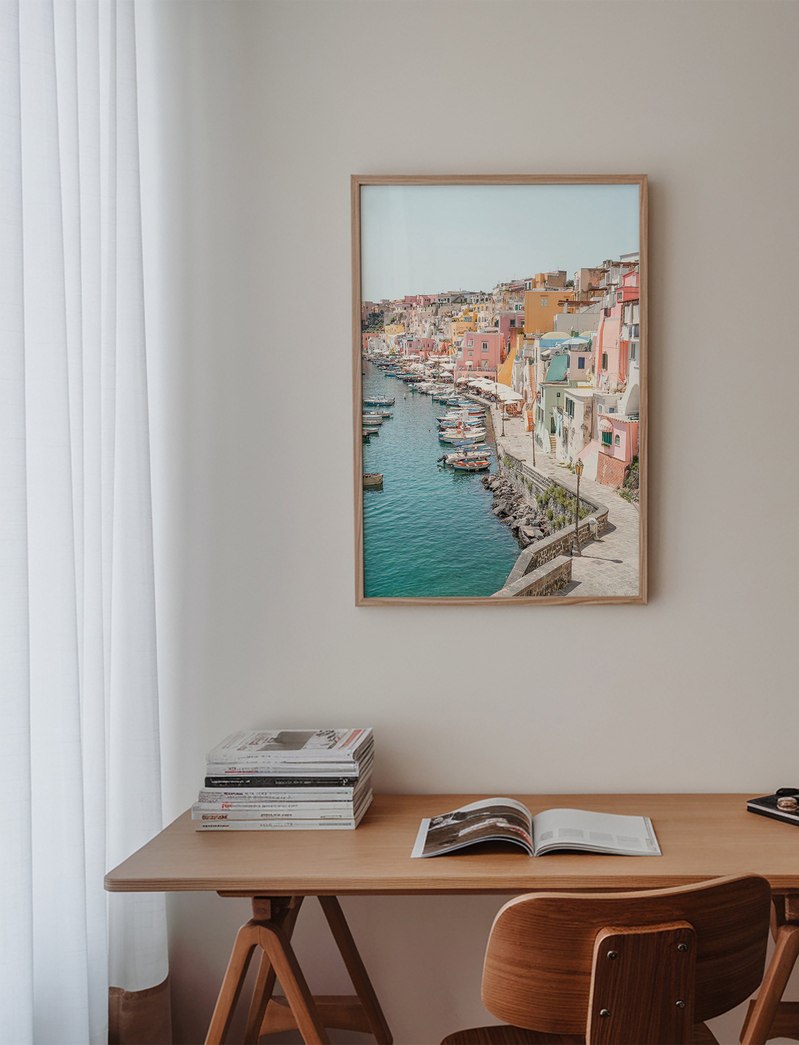 Rejseplakat Procida havn i pastelfarver – Product2