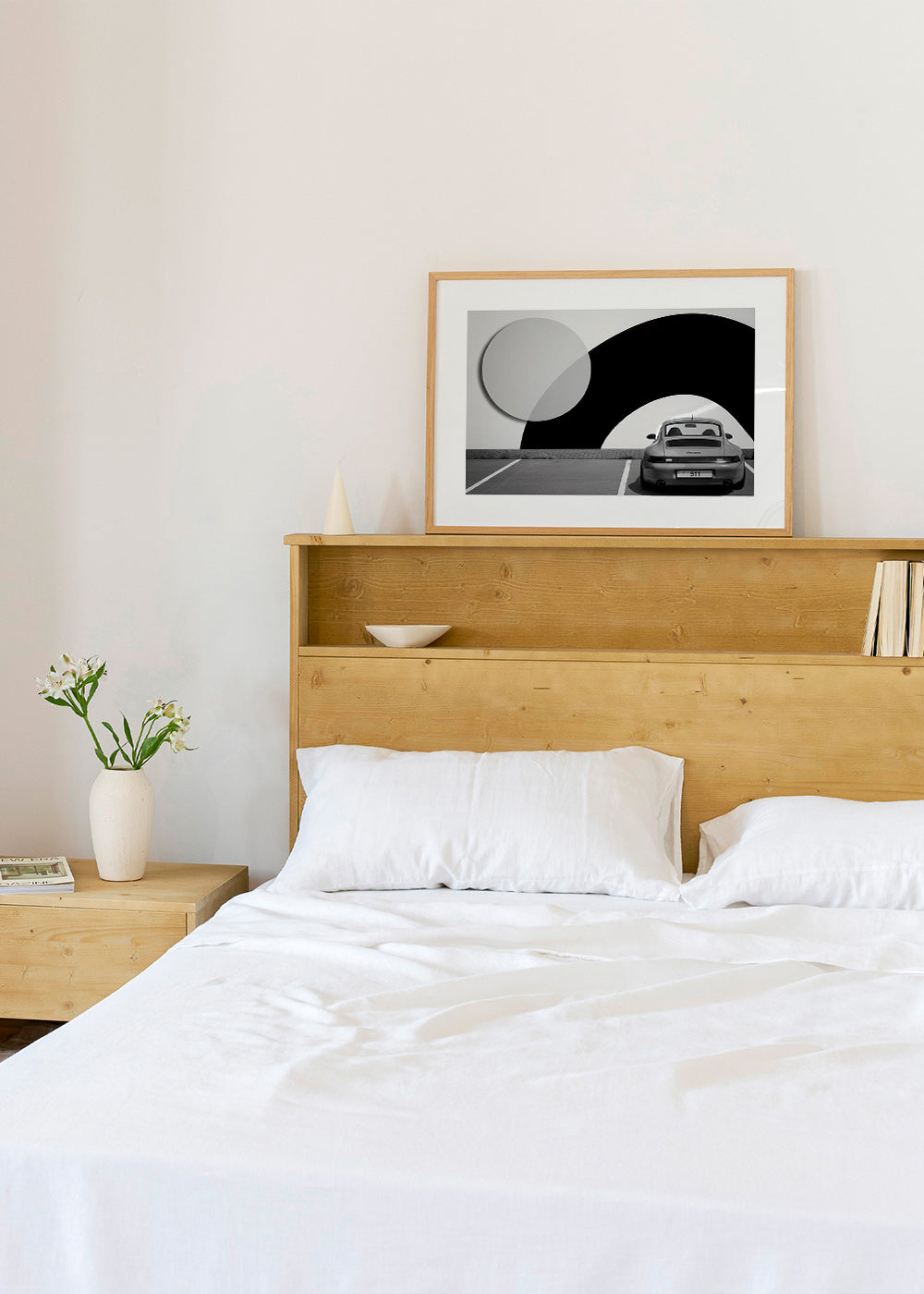 Fotografi Porsche 911 med geometrisk mural – Product3