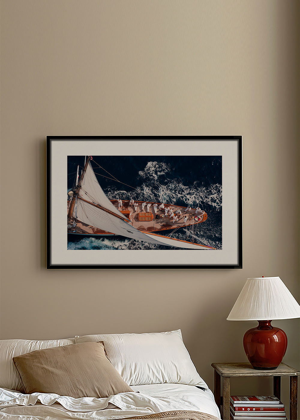 Luftfotografi af sejlbåd på åbent hav – Canvas2