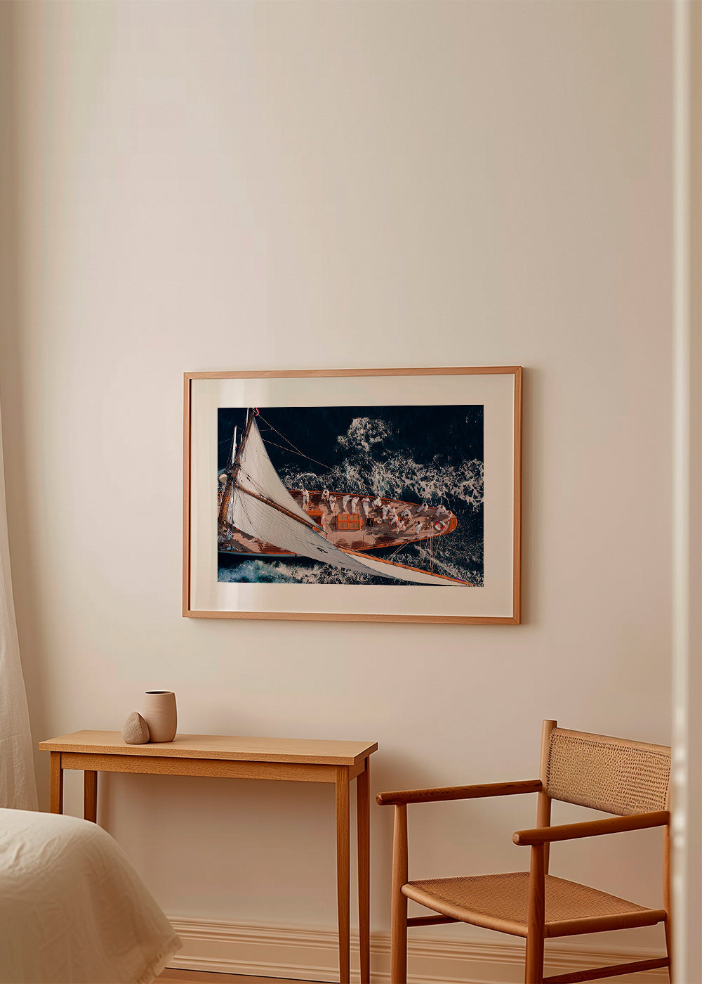 Luftfotografi af sejlbåd på åbent hav – Product3