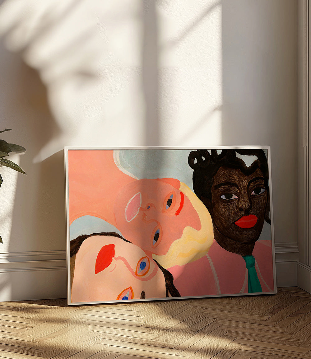 Illustration med tre farverige ansigter – Product3