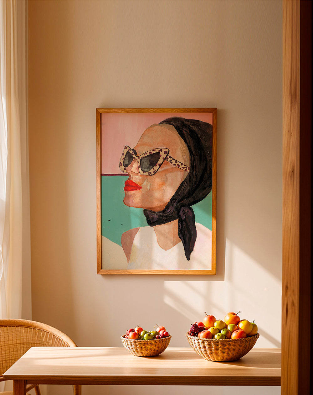 Illustration af kvinde med vintage solbriller – Product2