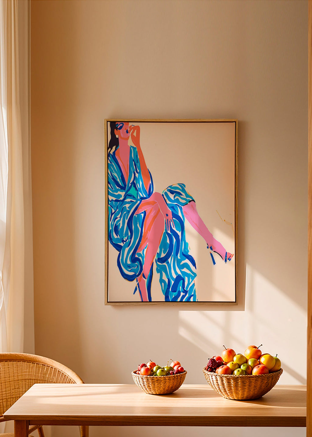 Illustration af kvinde i mønstret badekåbe – Canvas1