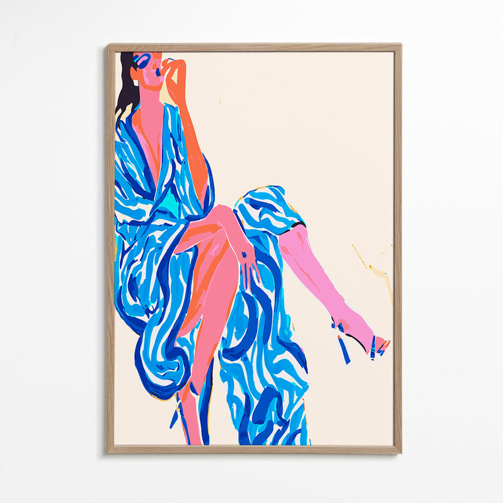 Illustration af kvinde i mønstret badekåbe – Oak Frame