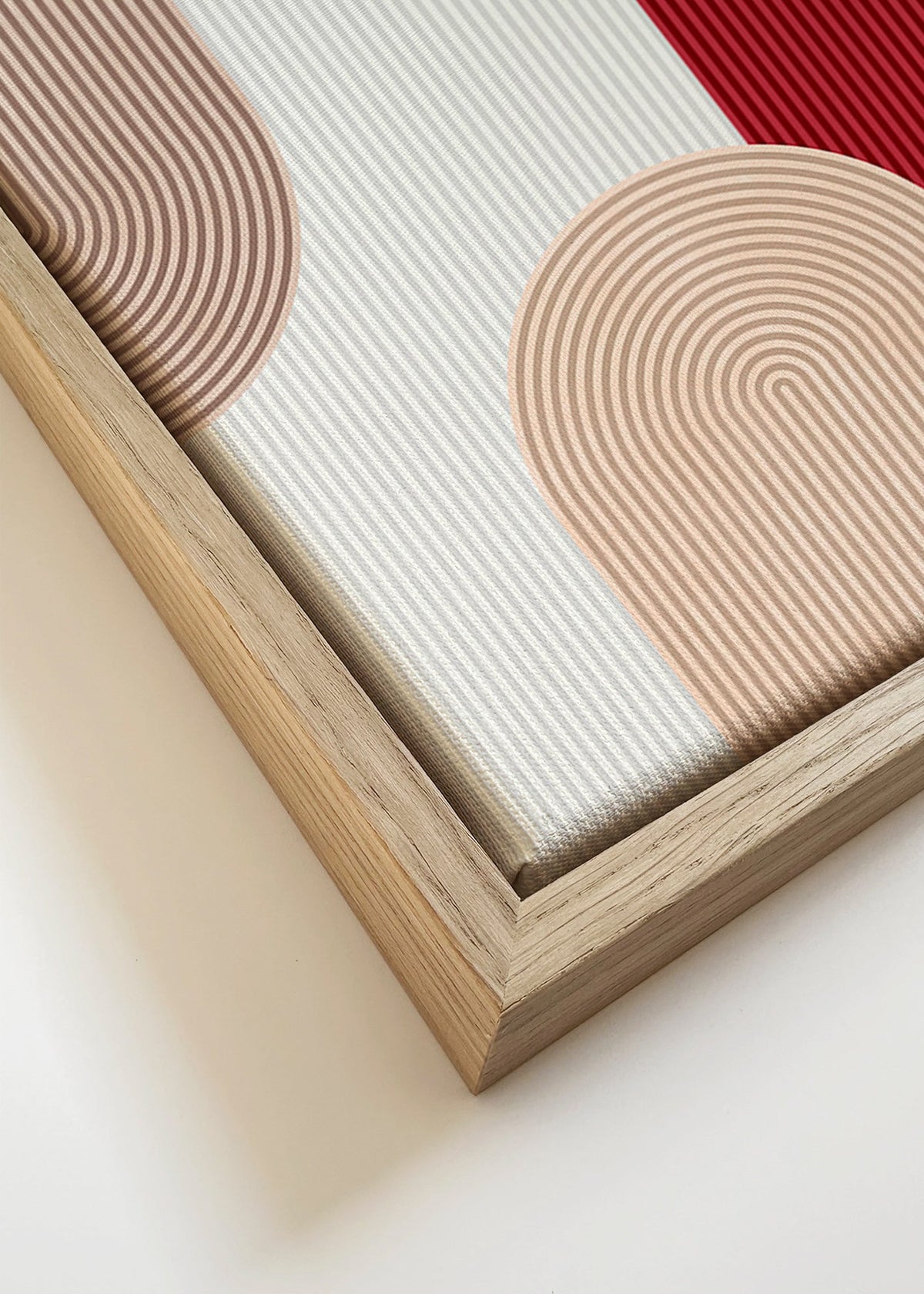 Geometrisk plakat med røde og beige buer – Canvas detail